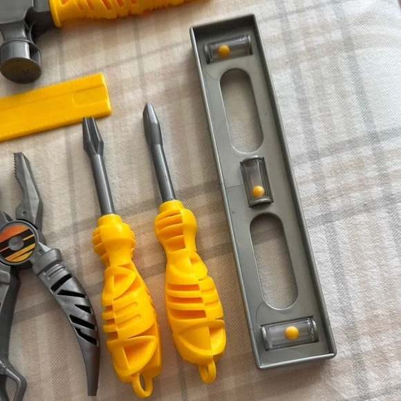 10 PC - Kids Toy Tool Set - Picture 5 of 11